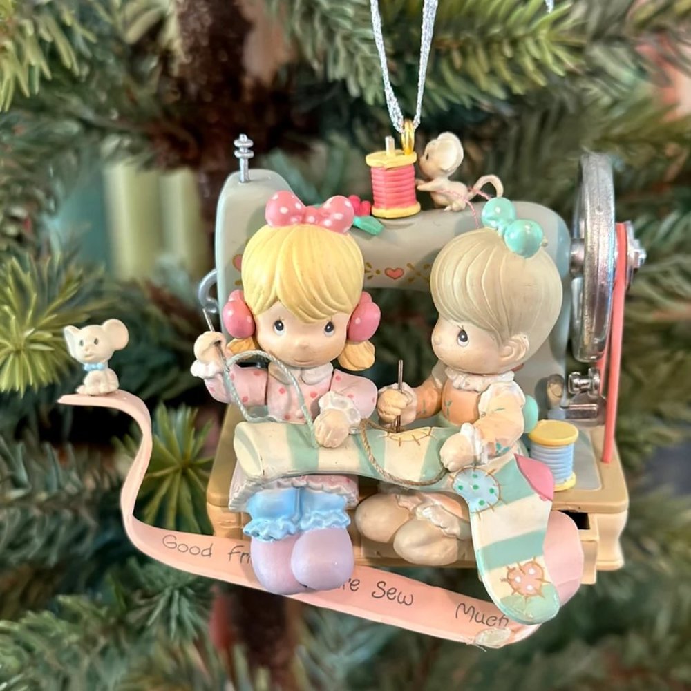 Precious Moments Ornament: Good Friends Share Sew Much 1993
